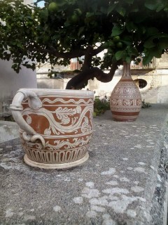 Squillace, una notte a spasso nel borgo della ceramica