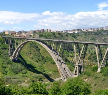 Ponte Morandi: il simbolo della città di Catanzaro è una grande opera da primato