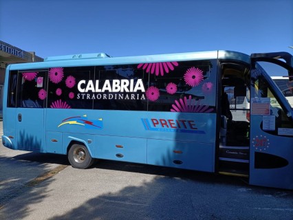 Dal Pollino allo Stretto i nuovi autobus di Calabria straordinaria